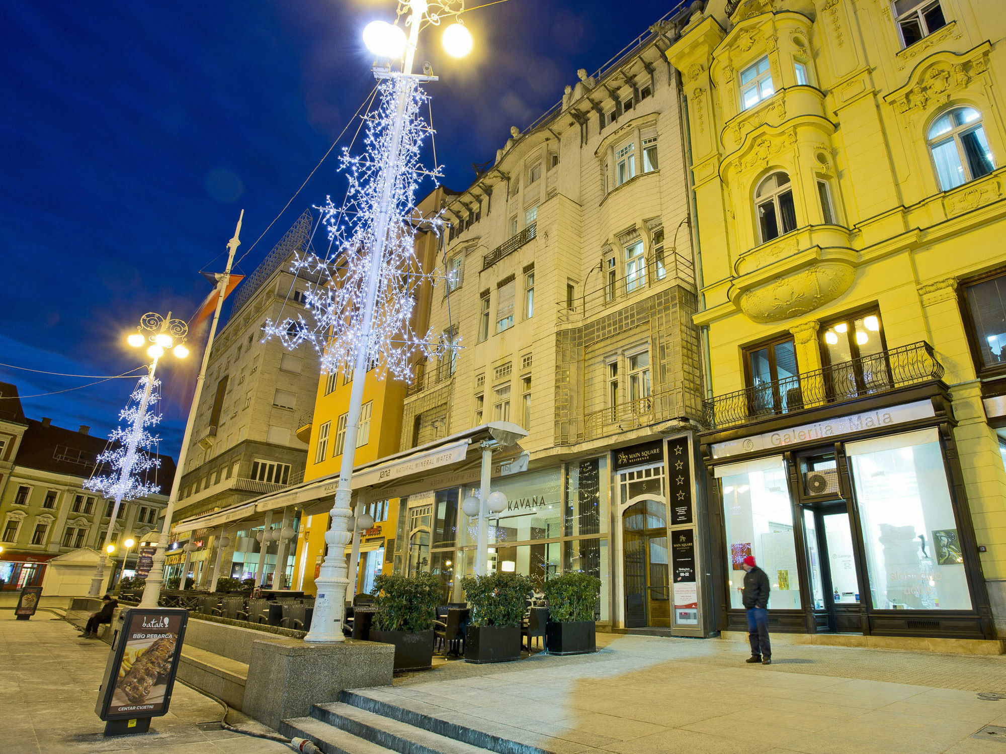 Main Square Residence Загреб Экстерьер фото